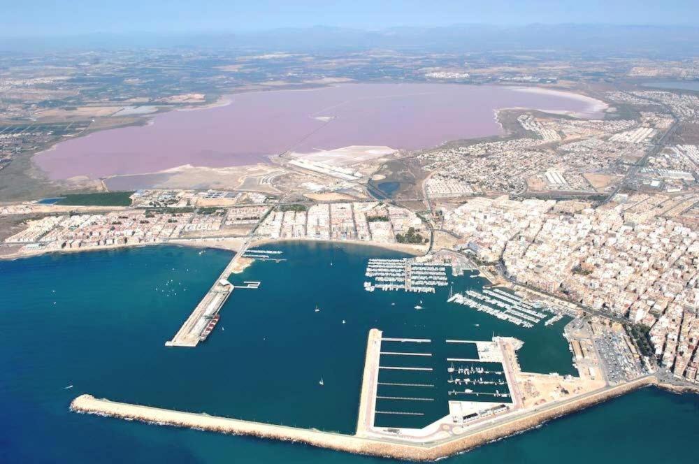 Apartamento Sol Y Playa Apartman Torrevieja Kültér fotó